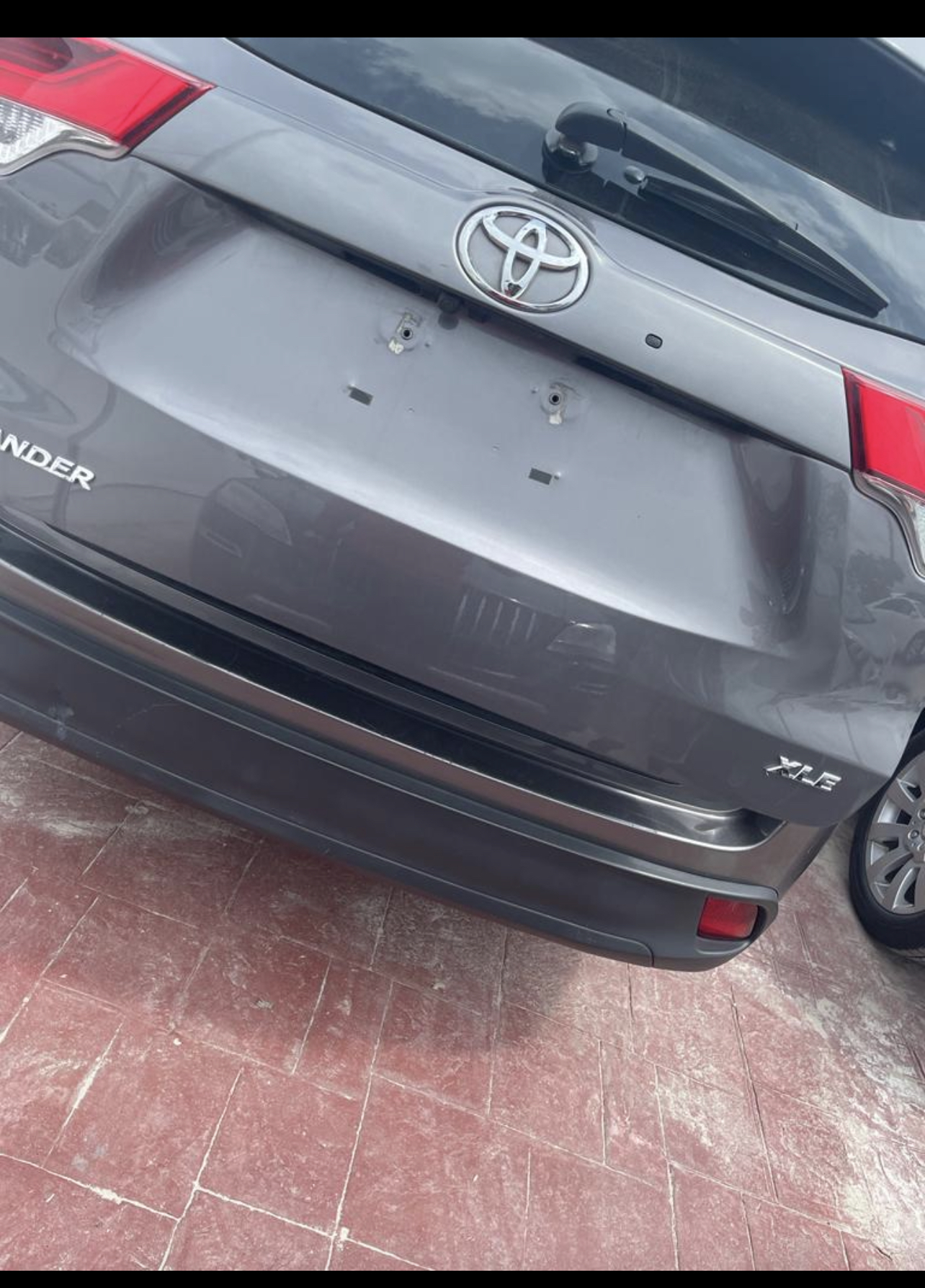 Product 2018 Toyota Highlander Xle